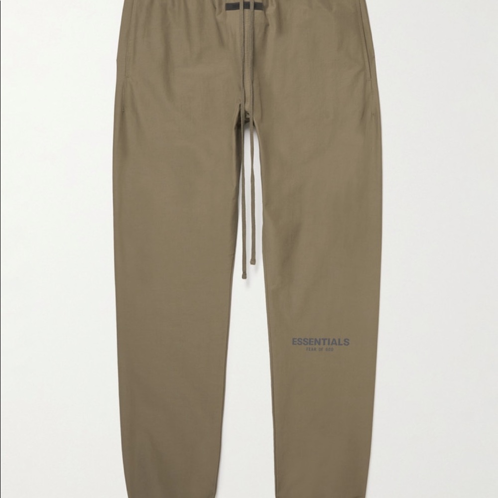 Fear of god Essentials tapered logo-print cotton-blend sweatpants (XL)